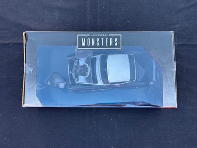 JADA - UNIVERSAL MONSTERS WOLFMAN & 1957 CHEVROLET CORVETTE