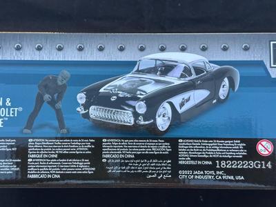 JADA - UNIVERSAL MONSTERS WOLFMAN & 1957 CHEVROLET CORVETTE