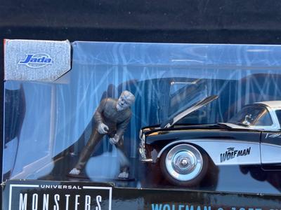 JADA - UNIVERSAL MONSTERS WOLFMAN & 1957 CHEVROLET CORVETTE