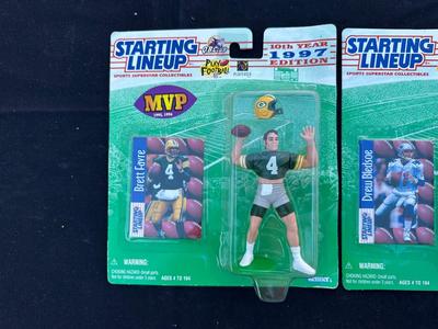 STARTING LINEUP 1997 10th YEAR EDITION COLLECTIBLE FIGURES OF BRETT FAVRE AND DREW BLEDSOE