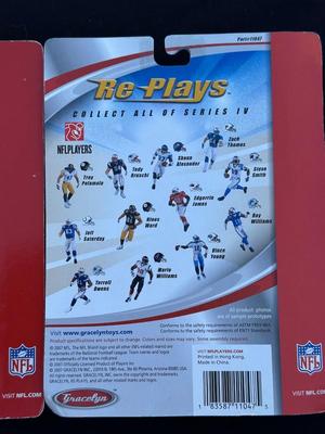 GRACELYN TOYS RE PLAYS COLLECTIBLE FIGURES RAY LEWIS AND VINCE YOUNG