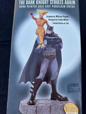 DC DIRECT “THE DARK KNIGHT STRIKES AGAIN” HAND PAINTED COLD-CAST PORCELAIN STATUE WITH COA
