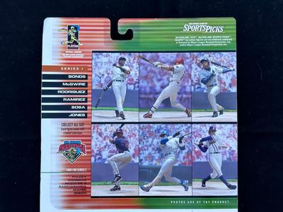 McFARLANE - BIG LEAGUE CHALLENGE “MARK McGWIRE” ACTION FIGURE