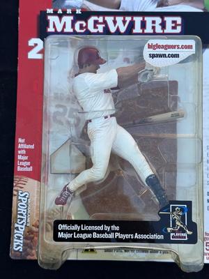 McFARLANE - BIG LEAGUE CHALLENGE “MARK McGWIRE” ACTION FIGURE