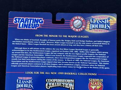 STARTING LINEUP CLASSIC DOUBLES FROM THE MINORS TO THE MAJORS “MARK McGWIRE” ACTION FIGURES