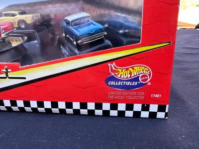 HOT WHEELS COLLECTIBLES LIMITED EDITION 40th ANNIVERSARY ‘57 CHEVY 4-CAR SET