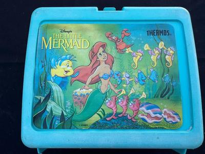VINTAGE THERMOS “THE LITTLE MERMAID” PLASTIC LUNCH BOX WITH THERMOS BOTTLE