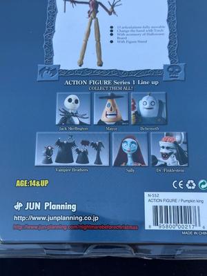 TIM BURTONS “THE NIGHTMARE BEFORE CHRISTMAS” PUMPKIN KING ACTION FIGURE