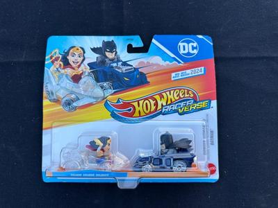 HOT WHEELS DC’s "WONDER WOMAN" AND "BATMAN" EXCLUSIVE