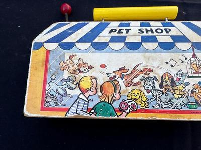 VINTAGE FISHER-PRICE TV/RADIO TOY