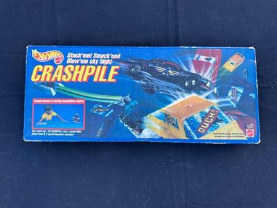 MISCELLANEOUS HOT WHEELS AND CRASHPILE STUNT SET
