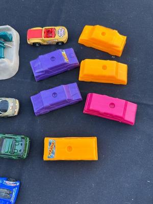 MISCELLANEOUS HOT WHEELS AND CRASHPILE STUNT SET