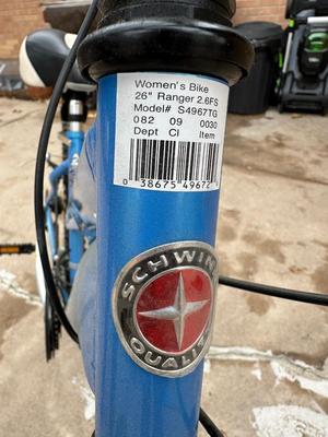 WOMENS SCHWINN RANGER 26” BIKE