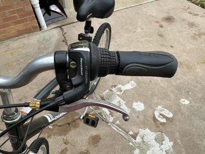 DIAMONDBACK WILDWOOD CLASSIC MEDIUM 17” MOUNTAIN BIKE