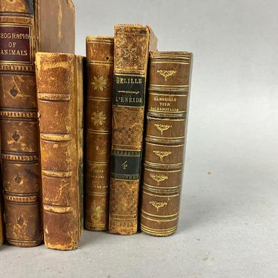 B458 Lot Of Antique Leather Books