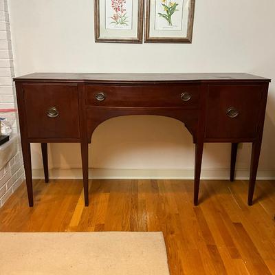 L463 Vintage Tomlinson of High Point Mahogany Federal Style Sideboard