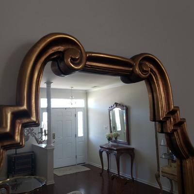 LOT 116: Decorative Gold Leaf Mirror