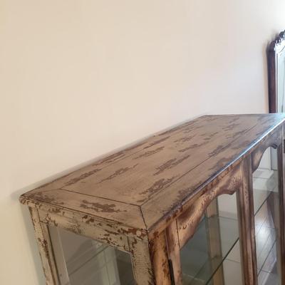 LOT 119: Wine & Glassware Display/Storage Cabinet