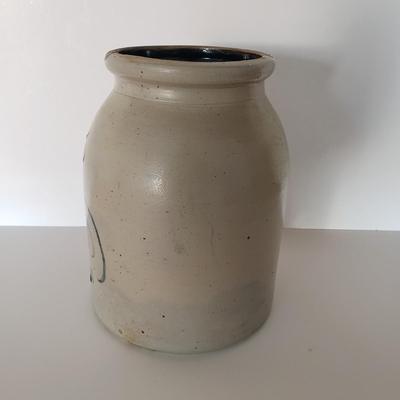 LOT 122: Vintage Salt Glazed Stoneware Jug & Crock