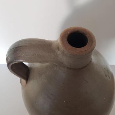 LOT 122: Vintage Salt Glazed Stoneware Jug & Crock