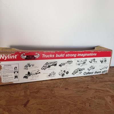 LOT 123: Vintage Tonka Fire Truck in Nylint Box (Not original to Truck)