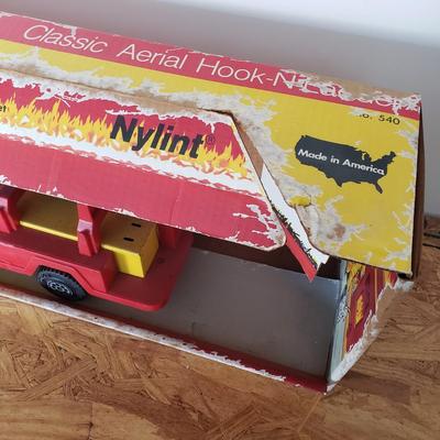 LOT 123: Vintage Tonka Fire Truck in Nylint Box (Not original to Truck)