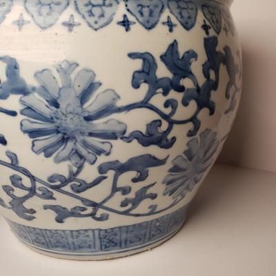 LOT 200: Chinoiserie Blue & White Fishbowl Planter & Vase