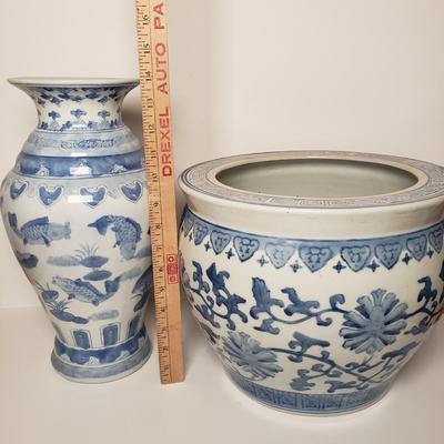 LOT 200: Chinoiserie Blue & White Fishbowl Planter & Vase