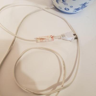 LOT 201: Asian Themed Decor-Table Lamp & Decorative Bowls