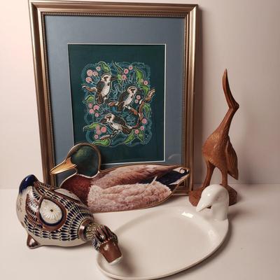 LOT 202: Tonala Mexico Duck, Screen Printed Aboriginal Art & More