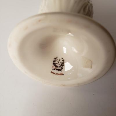 LOT 207: Home Decor Assortment-Lenox, Blue Trellis Temple Jar, Photo Albums & More