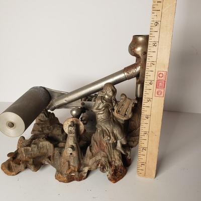 LOT 210: Antique Puck Style Cylinder Phonograph with Cast Metal Lady Base & Morning Glory Style Horn