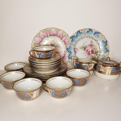 LOT 211: Vintage Noritake China Tea Set & Floral Plates