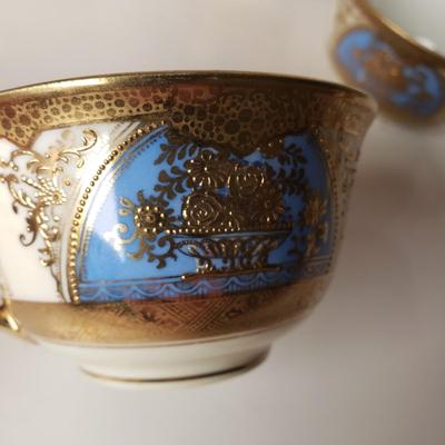 LOT 211: Vintage Noritake China Tea Set & Floral Plates