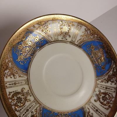 LOT 211: Vintage Noritake China Tea Set & Floral Plates