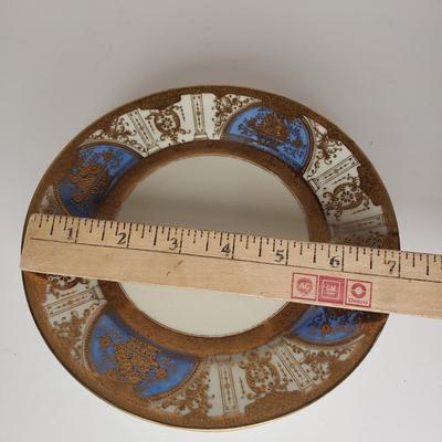 LOT 211: Vintage Noritake China Tea Set & Floral Plates