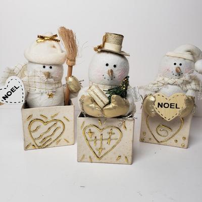 LOT 212: Winter Decor-Lenox Trinket Box, Snowbabies, Snow Buddies, Dept 56, Coca Cola Tins & More