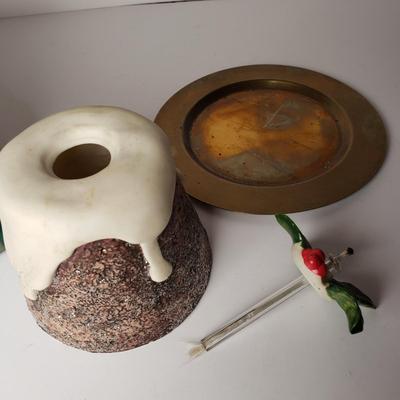 LOT 212: Winter Decor-Lenox Trinket Box, Snowbabies, Snow Buddies, Dept 56, Coca Cola Tins & More