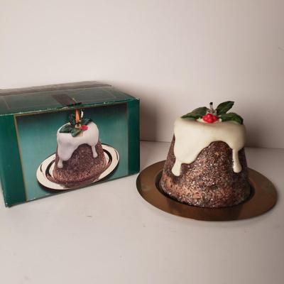 LOT 212: Winter Decor-Lenox Trinket Box, Snowbabies, Snow Buddies, Dept 56, Coca Cola Tins & More