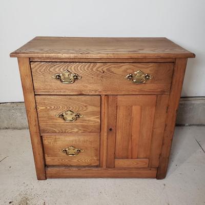 LOT 227: Antique Wooden Washstand