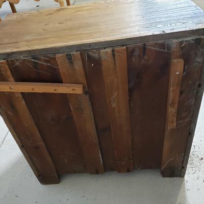 LOT 227: Antique Wooden Washstand