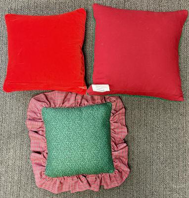 Sale Photo Thumbnail #7: In very good preowned condition.