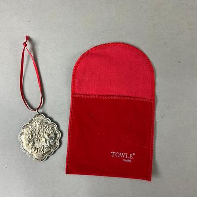 K477 Towle 1984 Sterling Hawthorne Ornament