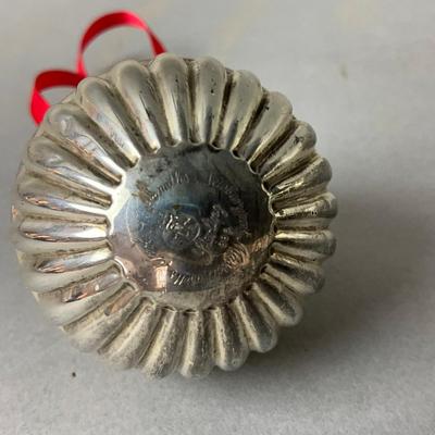 K488 Towle Sterling Newbury Port, MA Ball Ornament