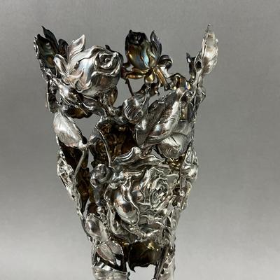K494 Antique Bailey Banks & Biddle Sterling Floral Vase