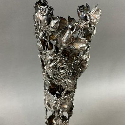 K494 Antique Bailey Banks & Biddle Sterling Floral Vase