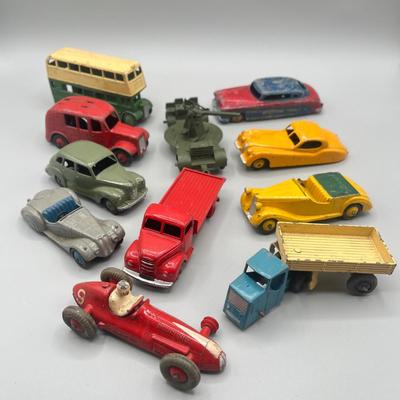 LOT 41: Vintage Die Cast Car Collection - Dinky Toys