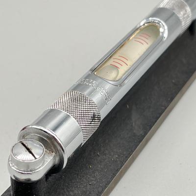 LOT 43: Vintage Starrett Level No. 98