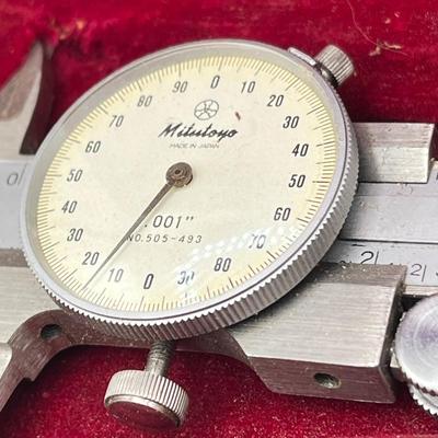 LOT 44: Vintage Mitutoyo Dial Caliper Precision Instrument in Case
