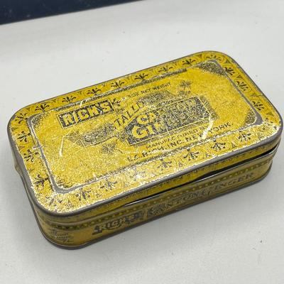 LOT 45: 40% Silver Eisenhower Dollar Proof + Vintage Trinkets and Boxes